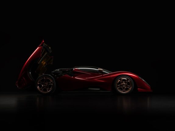 De_Tomaso_Louwman_Exclusive_Foto8