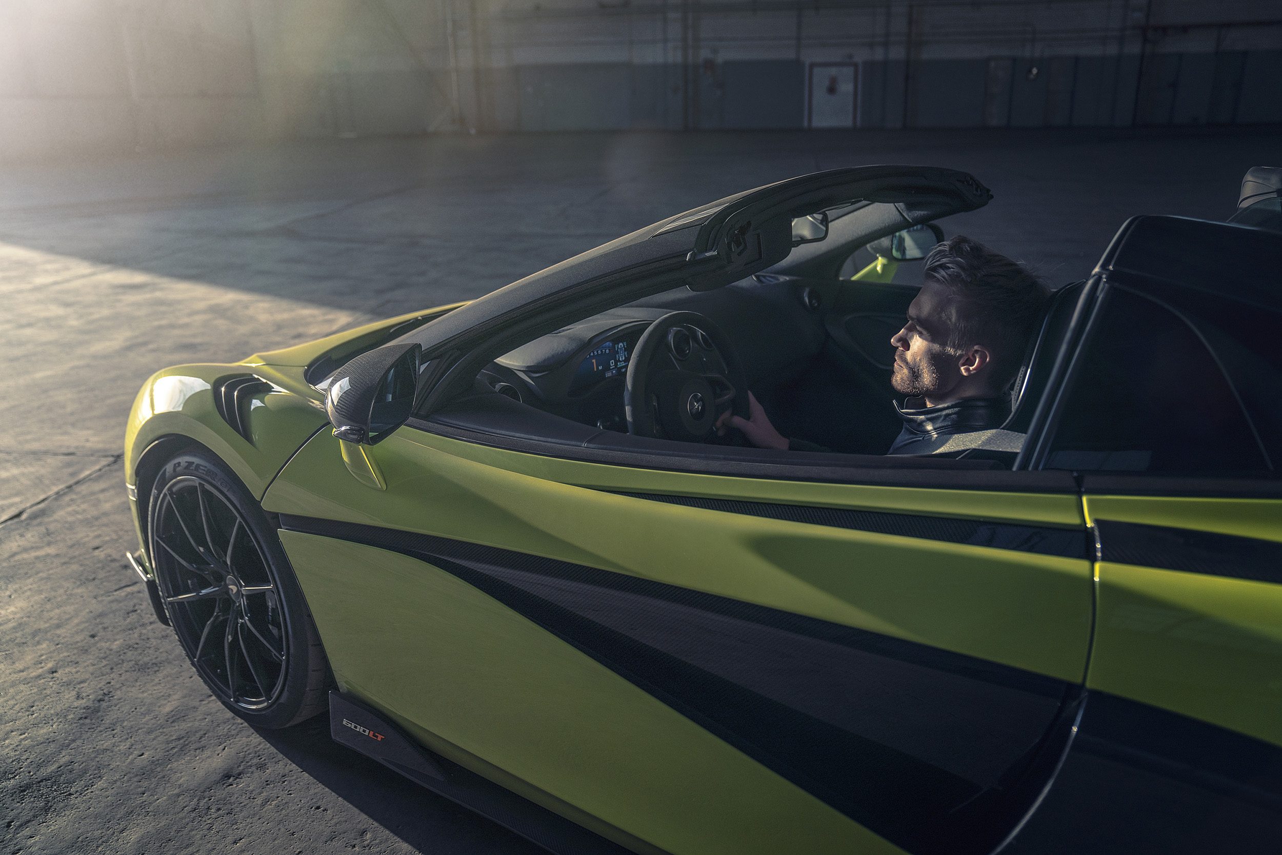 McLaren_600LT_Louwman_Exclusive_Interior-1