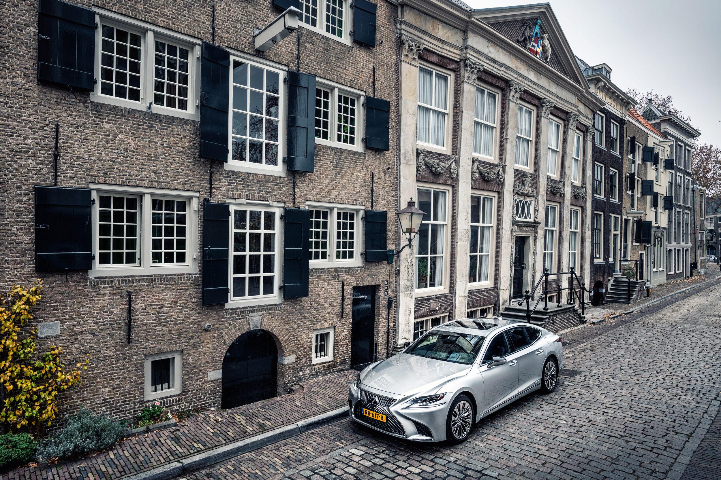 Lexus LS | The ultimate flagship | Louwman Exclusive