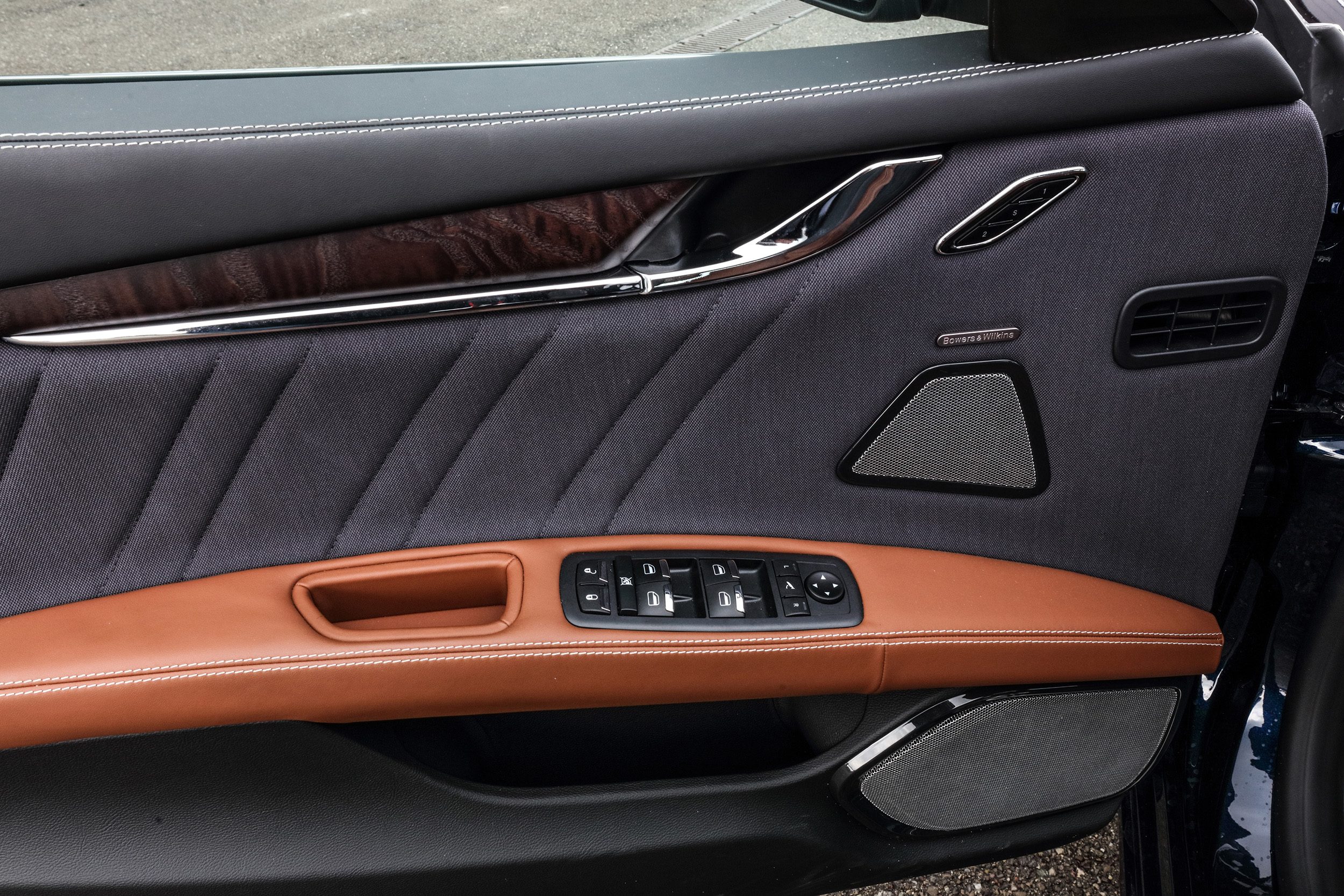 Maserati_Quattroporte_Louwman_Exclusive_Interior2