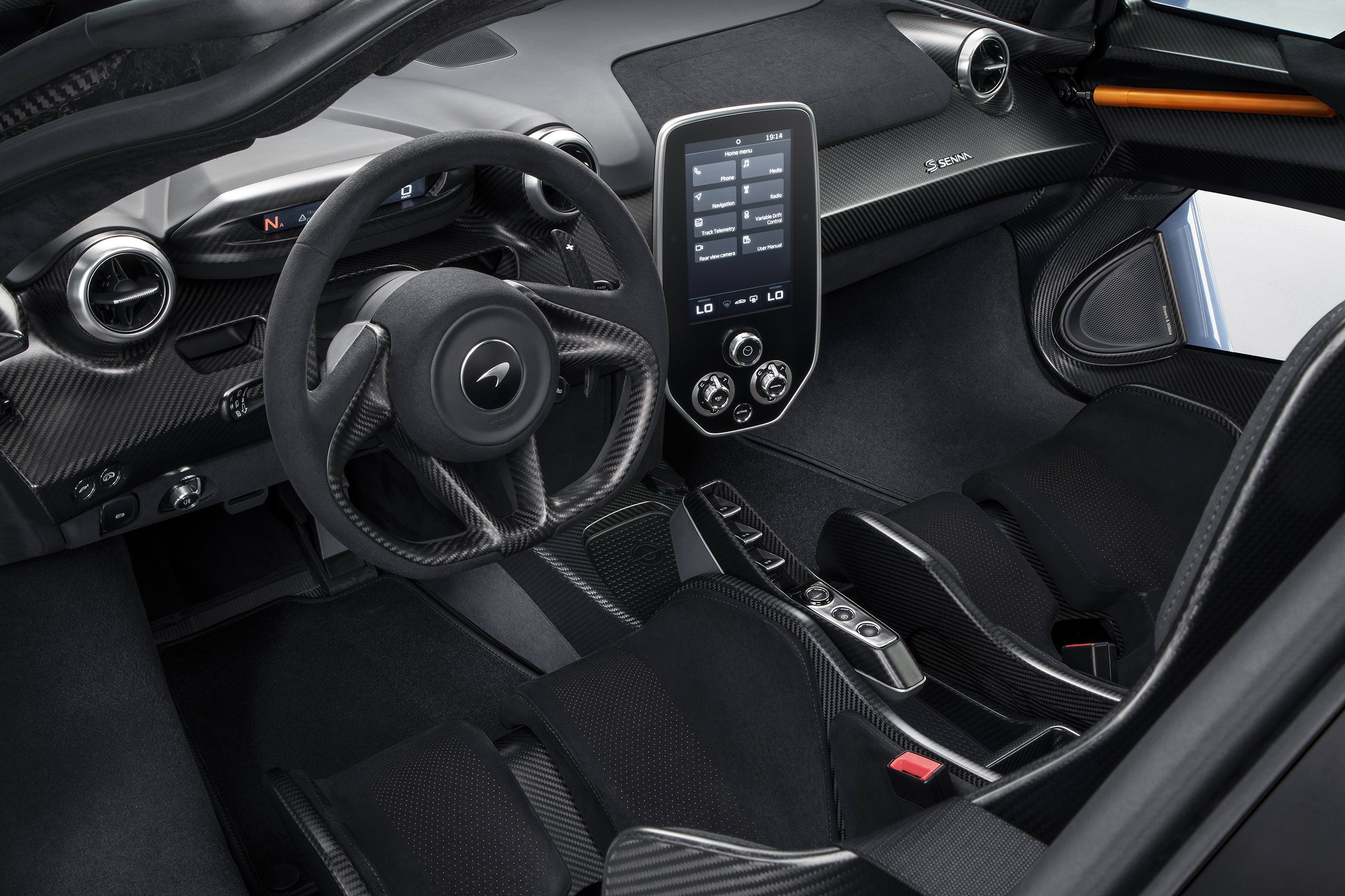 McLaren_Senna_Louwman_Exclusive_Interior1