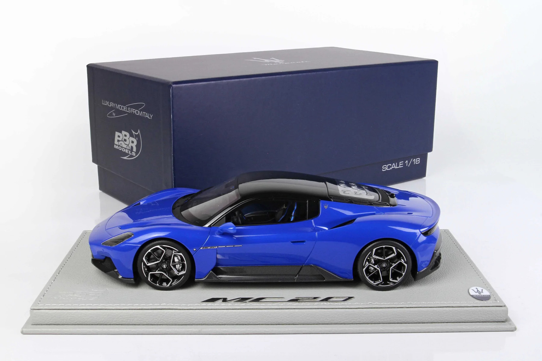 Maserati MC20 1:18 Blu Infinito - Louwman Exclusive