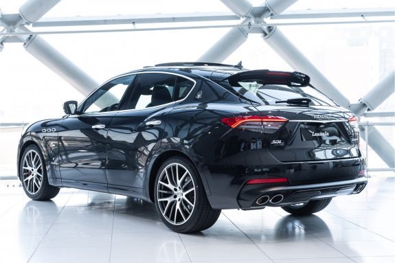 Maserati Levante 3.0 V6 S AWD GranSport | MY21 | Sunroof | MaseratiConnect | – Foto 2