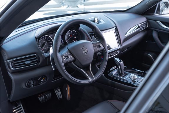 Maserati Levante 3.0 V6 S AWD GranSport | MY21 | Sunroof | MaseratiConnect | – Foto 25