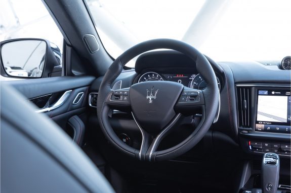 Maserati Levante 3.0 V6 S AWD GranSport | MY21 | Sunroof | MaseratiConnect | – Foto 42