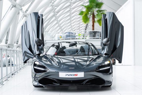 McLaren 720S Spider 4.0 V8 Luxury | CF int. 2 | Leather | Apex Red Accents | – Foto 4