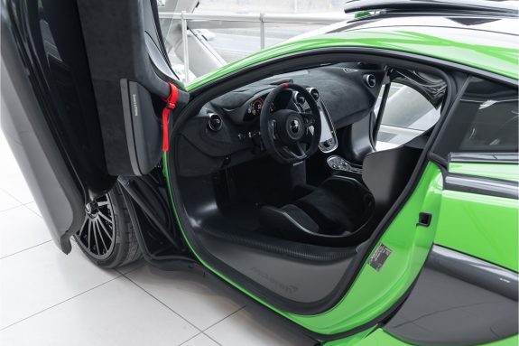 McLaren 620R 3.8 V8 | 1/225 | R-Pack | Roofscoop | Carbonroof | – Foto 3