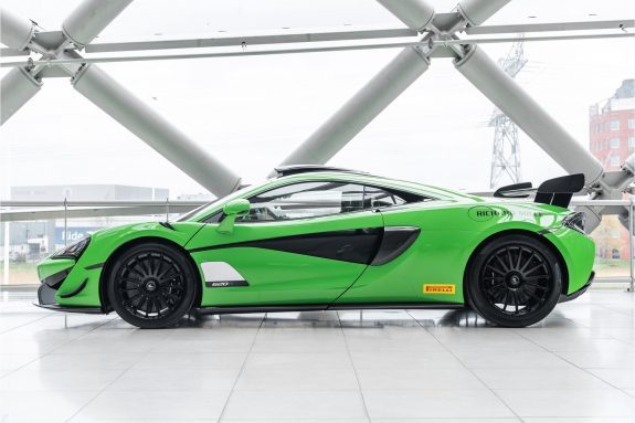 McLaren 620R 3.8 V8 | 1/225 | R-Pack | Roofscoop | Carbonroof | – Foto 9