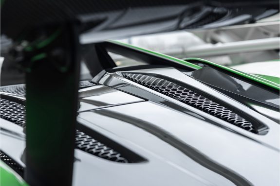 McLaren 620R 3.8 V8 | 1/225 | R-Pack | Roofscoop | Carbonroof | – Foto 43