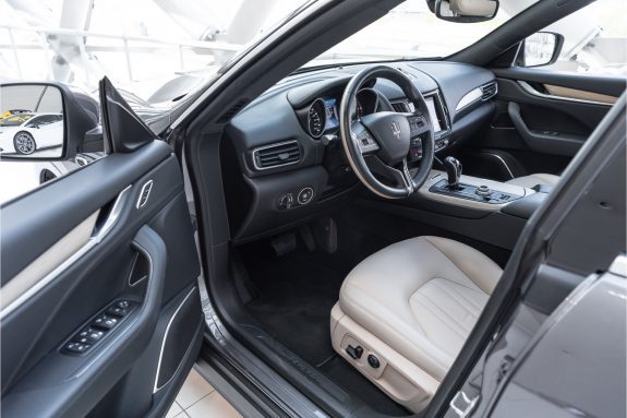 Maserati Levante 3.0 V6 D AWD | Louwman Exclusive geleverd | Sunroof | Harman Kardon | 21” Wheels – Foto 3