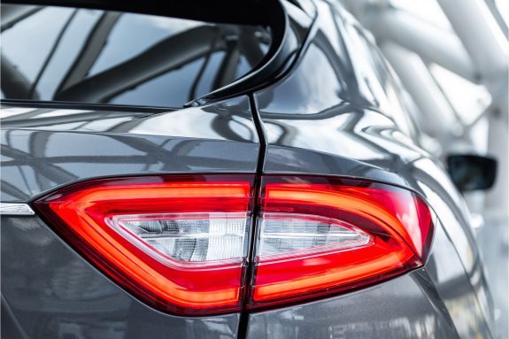 Maserati Levante 3.0 V6 D AWD | Louwman Exclusive geleverd | Sunroof | Harman Kardon | 21” Wheels – Foto 27