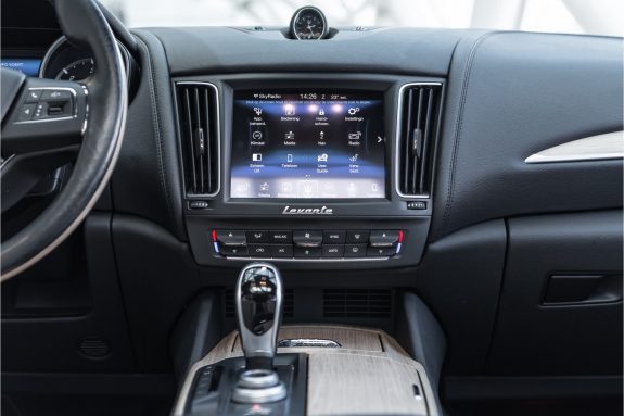 Maserati Levante 3.0 V6 D AWD | Louwman Exclusive geleverd | Sunroof | Harman Kardon | 21” Wheels – Foto 30