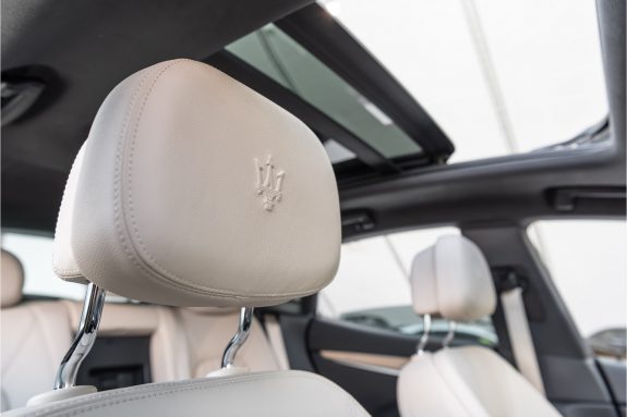 Maserati Levante 3.0 V6 D AWD | Louwman Exclusive geleverd | Sunroof | Harman Kardon | 21” Wheels – Foto 34