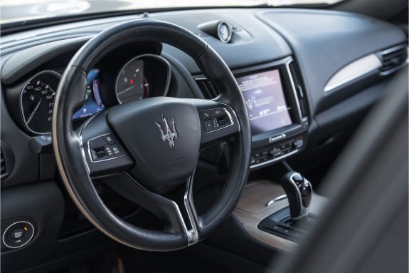 Maserati Levante 3.0 V6 D AWD | Louwman Exclusive geleverd | Sunroof | Harman Kardon | 21” Wheels – Foto 36