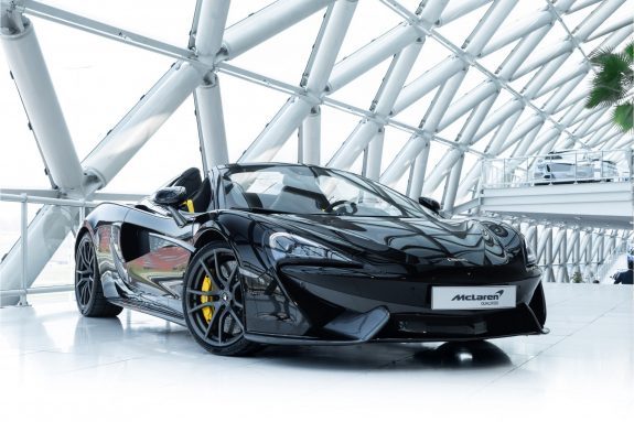 McLaren 570S Spider 3.8 V8 | Noselift | Speed Yellow Accents | – Foto