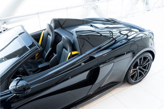 McLaren 570S Spider 3.8 V8 | Noselift | Speed Yellow Accents | – Foto 33