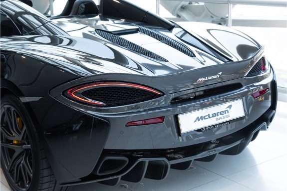 McLaren 570S Spider 3.8 V8 | Noselift | Speed Yellow Accents | – Foto 24
