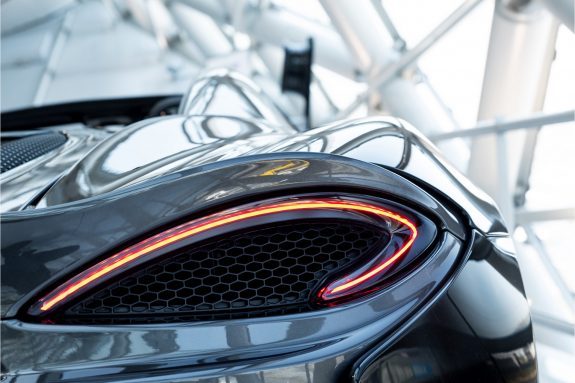 McLaren 570S Spider 3.8 V8 | Noselift | Speed Yellow Accents | – Foto 25