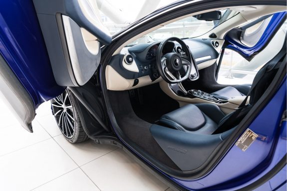 McLaren GT 4.0 V8 | Luxe | Premium Pack | Ceramic Brakes | – Foto 3