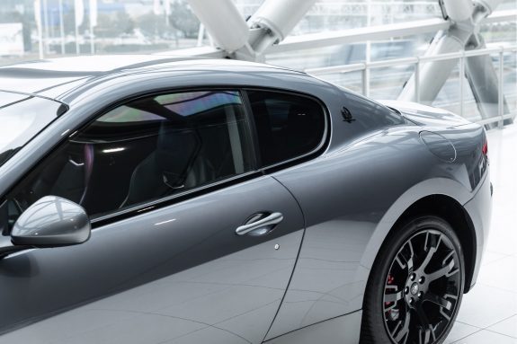 Maserati GranTurismo 4.7 Sport | BOSE | F1 | Grigio Alfieri | Comfort Seats | – Foto 16