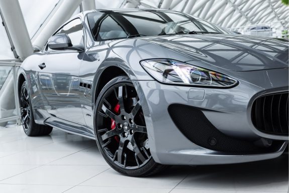 Maserati GranTurismo 4.7 Sport | BOSE | F1 | Grigio Alfieri | Comfort Seats | – Foto 18