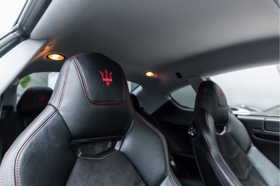 Maserati GranTurismo 4.7 Sport | BOSE | F1 | Grigio Alfieri | Comfort Seats | – Foto 38