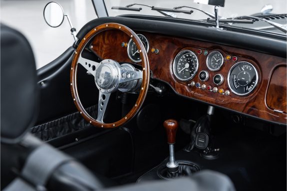 Morgan Roadster 3.0 V6 | Custom dashboard | – Foto 9