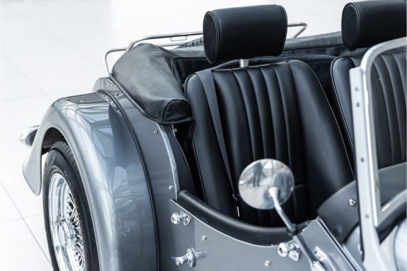 Morgan Roadster 3.0 V6 | Custom dashboard | – Foto 13