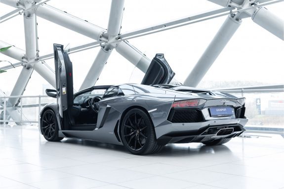 Lamborghini Aventador 6.5 V12 LP700-4 | Grigio Estoque | Camera | Electric Heated Seats | Lift | – Foto 18