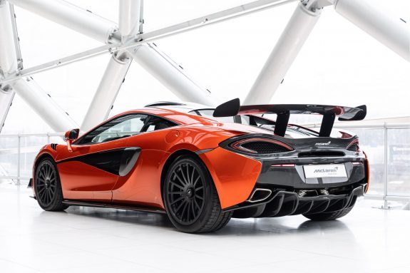 McLaren 620R 3.8 V8 | 1/225 | #063 | R-Pack | Motorsport Suspension | – Foto 2