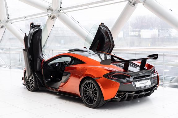 McLaren 620R 3.8 V8 | 1/225 | #063 | R-Pack | Motorsport Suspension | – Foto 11