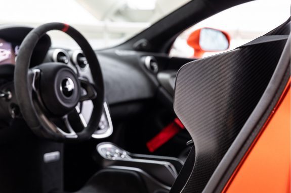 McLaren 620R 3.8 V8 | 1/225 | #063 | R-Pack | Motorsport Suspension | – Foto 35