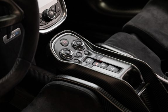 McLaren 620R 3.8 V8 | 1/225 | #063 | R-Pack | Motorsport Suspension | – Foto 38