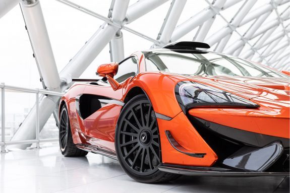 McLaren 620R 3.8 V8 | 1/225 | #063 | R-Pack | Motorsport Suspension | – Foto 50