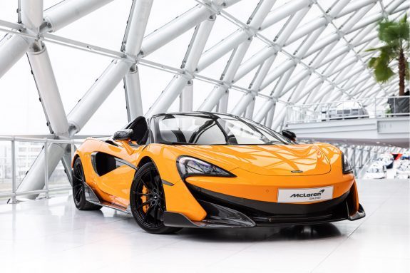 McLaren 600LT Spider 3.8 V8 | Carbon 1/2 | Louvres | Bucketseats |