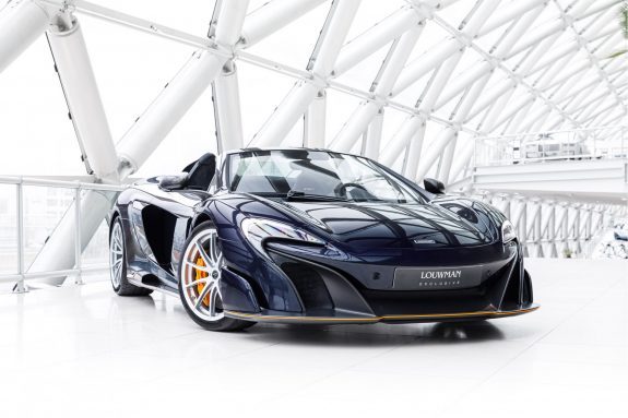 McLaren 675LT 3.8 Spider | 1/500 | 1st Owner | McLaren Orange Details | – Foto