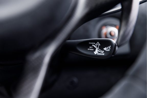 McLaren 675LT 3.8 Spider | 1/500 | 1st Owner | McLaren Orange Details | – Foto 40