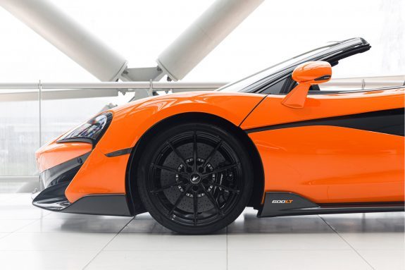 McLaren 600LT Spider 3.8 V8 | Bucketseats | Myan Orange | – Foto 19