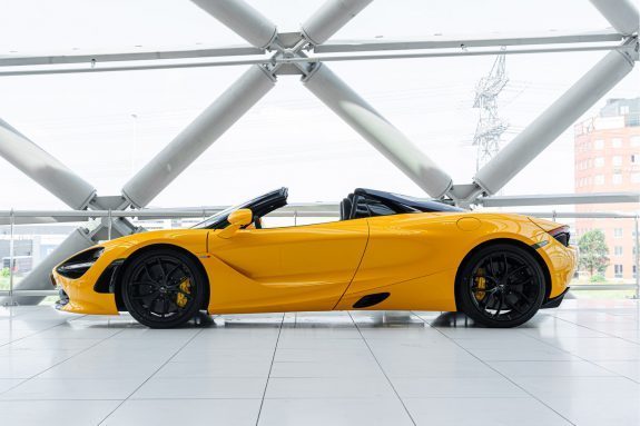 McLaren 720S Spider 4.0 V8 | Volcano Yellow | MSO Black Pack | Electrochromic Roof | – Foto 11