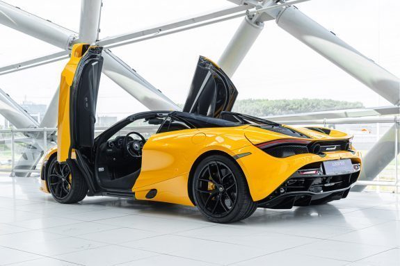 McLaren 720S Spider 4.0 V8 | Volcano Yellow | MSO Black Pack | Electrochromic Roof | – Foto 32