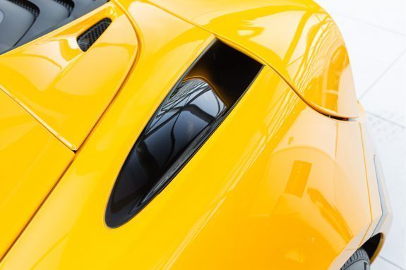 McLaren 720S Spider 4.0 V8 | Volcano Yellow | MSO Black Pack | Electrochromic Roof | – Foto 45