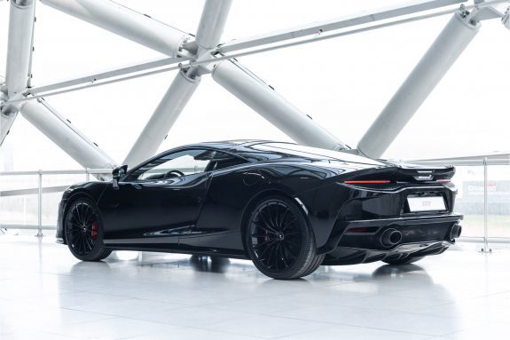 McLaren GT 4.0 V8 | Full Black | Ceramic Brakes | Electrochromic Roof | – Foto 2