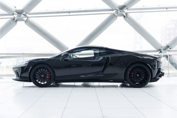 McLaren GT 4.0 V8 | Full Black | Ceramic Brakes | Electrochromic Roof | – Foto 8