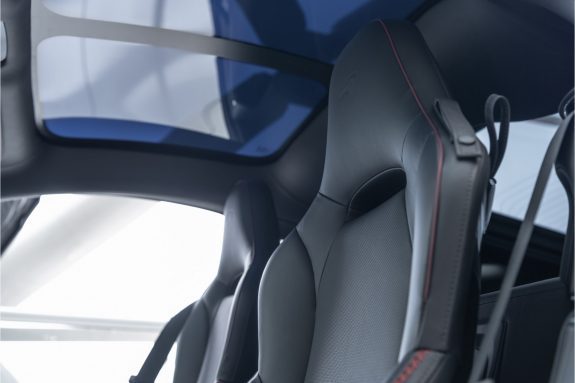 McLaren GT 4.0 V8 | Full Black | Ceramic Brakes | Electrochromic Roof | – Foto 17