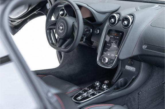 McLaren GT 4.0 V8 | Full Black | Ceramic Brakes | Electrochromic Roof | – Foto 19