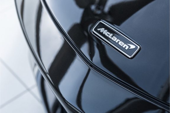 McLaren GT 4.0 V8 | Full Black | Ceramic Brakes | Electrochromic Roof | – Foto 31