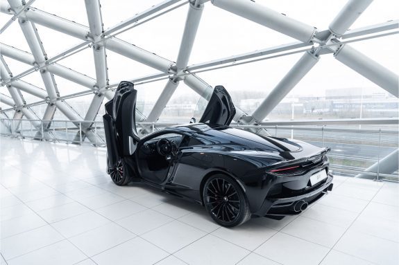 McLaren GT 4.0 V8 | Full Black | Ceramic Brakes | Electrochromic Roof | – Foto 35