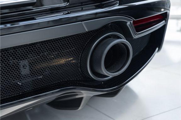 McLaren GT 4.0 V8 | Full Black | Ceramic Brakes | Electrochromic Roof | – Foto 41