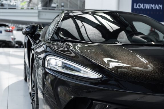 McLaren GT 4.0 V8 | Full Black | Ceramic Brakes | Electrochromic Roof | – Foto 45
