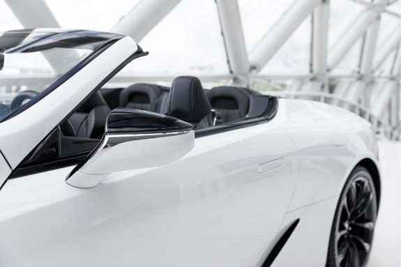 Lexus LC Convertible 500 | 5.0L V8 464PK | Mark Levinson | – Foto 12